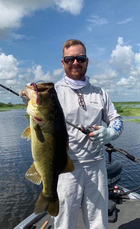 Headwaters Lake Bass Fishing - Fellsmere, FL